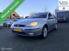 Ford Focus Wagon - Leder / Climate / LM / Audio / Trekhaak 1.6-16V Futura