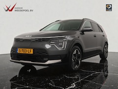Kia Niro EV - 64.8kWh ExecutiveLine (SOH 100%) - Navigatie - Lederen bekleding - Elektr. schuifdak - Sto
