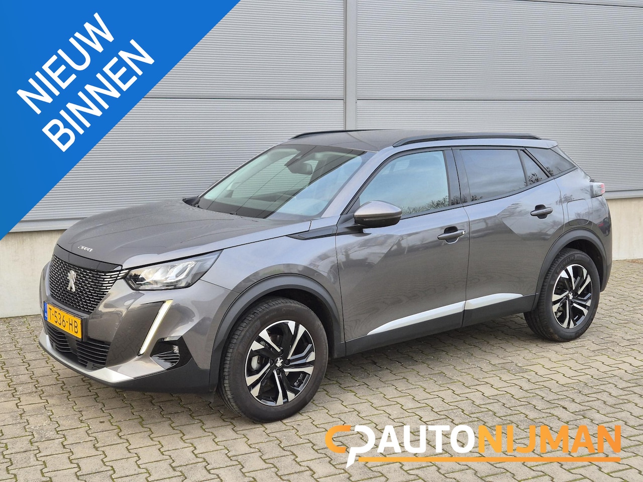 Peugeot 2008 - 1.2 PureTech Allure Pack Automaat / Trekhaak - AutoWereld.nl