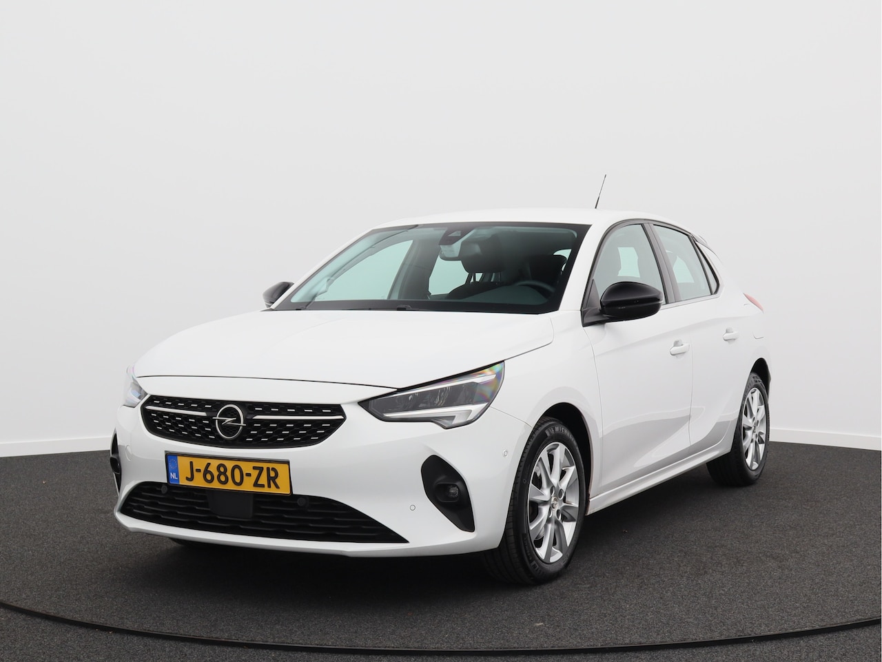 Opel Corsa - 1.2 Elegance automaat/ lage km/ zeer mooi! - AutoWereld.nl