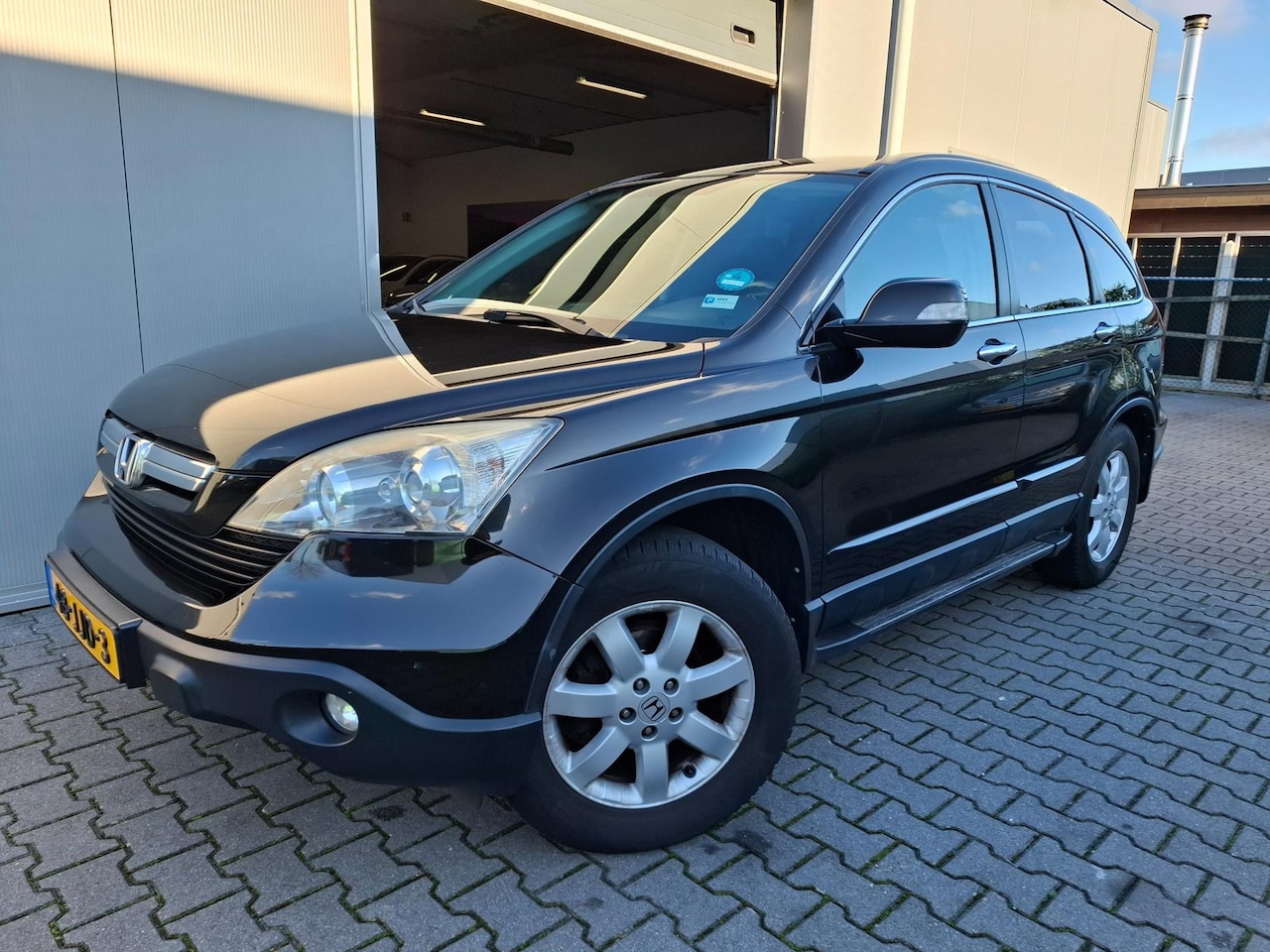 Honda CR-V - 2.0i Comfort CLIMA/CRUISE/NAVI/CAMERA! - AutoWereld.nl