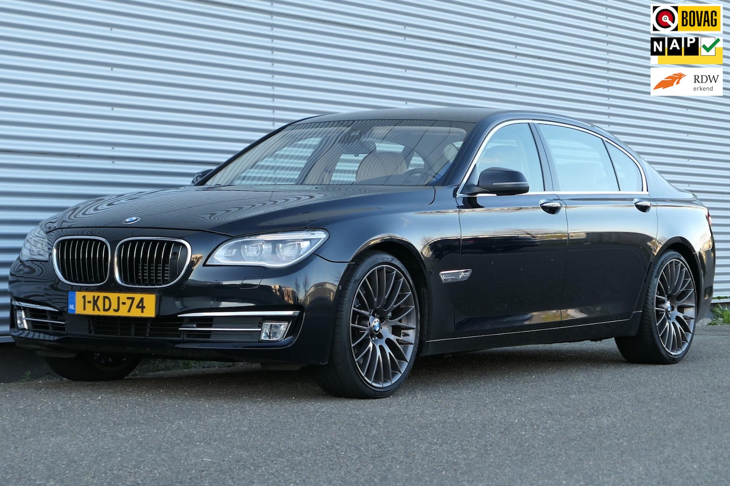 BMW 7-serie - 750Li xDrive NAP Facelift Individual Nachtzicht HUD 360camera - AutoWereld.nl
