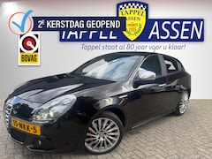 Alfa Romeo Giulietta - 1.7 TBi Quadrifoglio verde Xenon/Stoelverwarming/Memory stoelen