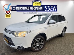 Mitsubishi Outlander - 2.0 PHEV Executive Edition XLine Camera/Trekhaak/Rocksford audio