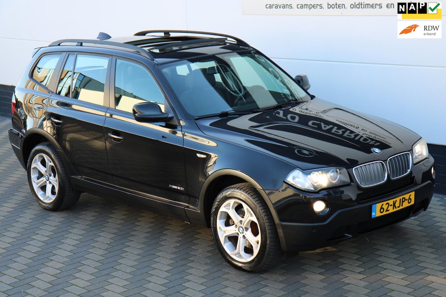 BMW X3 - XDrive 2.0i Pano Leder Navi Xenon Youngtimer NAP !! - AutoWereld.nl