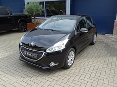 Peugeot 208 - 1.2 VTi Blue Lease