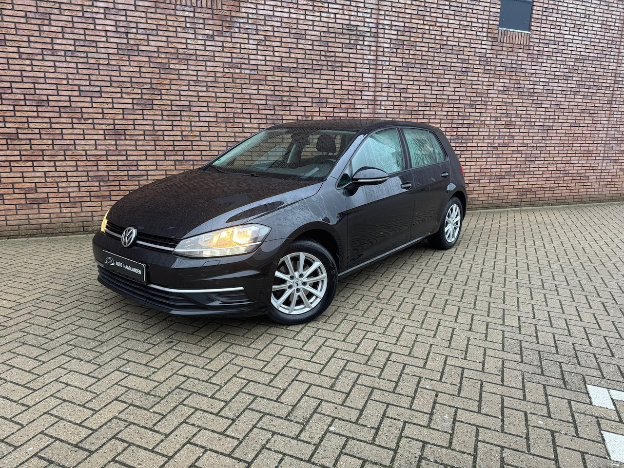 Volkswagen Golf - 1.6 TDI Highline 1.6 TDI Highline - AutoWereld.nl