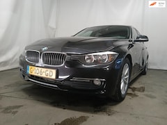 BMW 3-serie Touring - 320d EfficientDynamics Edition Executive SCHADEAUTO