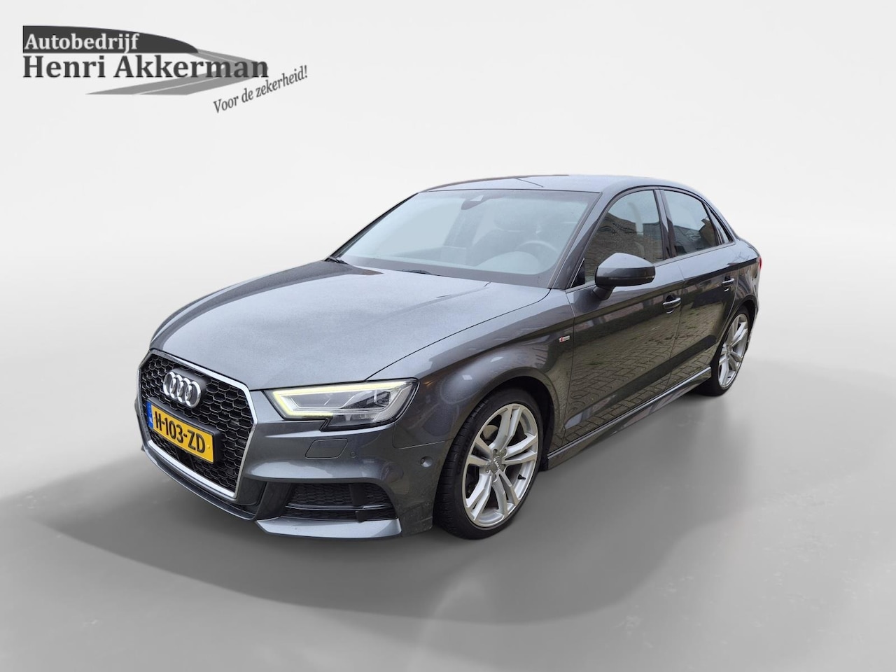 Audi A3 Limousine - 35 TFSI CoD Advance Sport 35 TFSI CoD Advance Sport - AutoWereld.nl