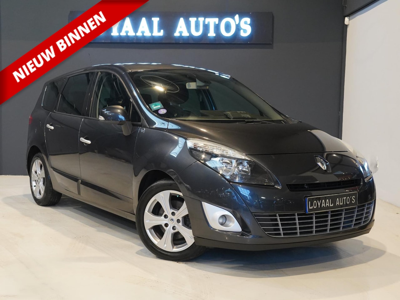 Renault Grand Scénic - 1.4 TCe Bose 7p. | 7 PERSOONS | NAVI | AIRCO | ELEK.RAMEN | APK. - AutoWereld.nl