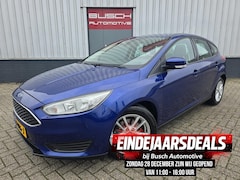Ford Focus - 1.0 5 deurs Trend | VAN 2e EIGENAAR | TREKHAAK |