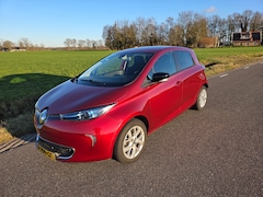 Renault Zoe - R110 Limited 40 | Z.E. 40 (41kWh) | Koopaccu | Achteruitrijcamera | accugarantie t/m juli 2027!