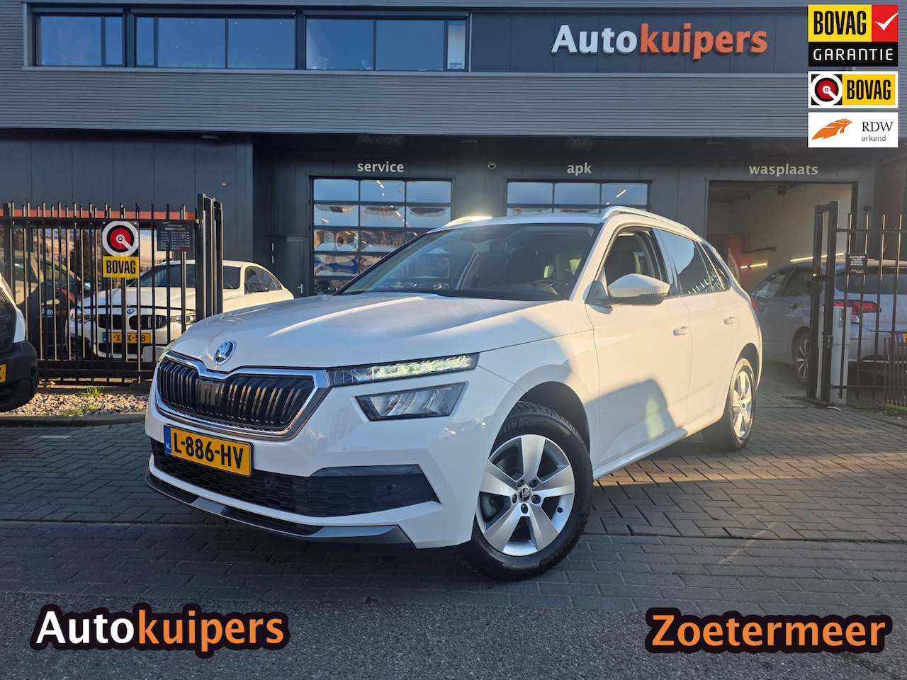 Skoda Kamiq - 1.5 TSI ACT Sport Business | Met o.a. achteruitrijcamera, AppleCarPlay/AndroidAuto, naviga - AutoWereld.nl