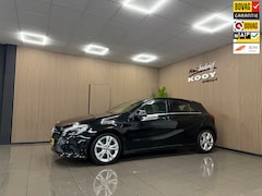Mercedes-Benz A-klasse - 180 Ambition * Automaat / Navigatie / Parkeersensoren / Cruise control / NL Auto