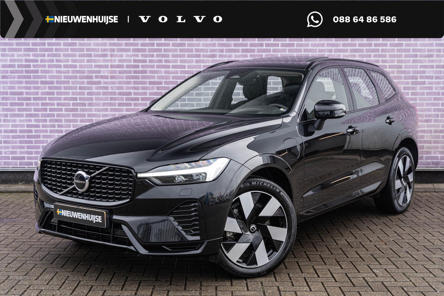Volvo XC60 - 2.0 T6 Plug-in hybrid AWD Plus Dark | Long Range | Harman Kardon Audio | Schuif- / Kanteld - AutoWereld.nl