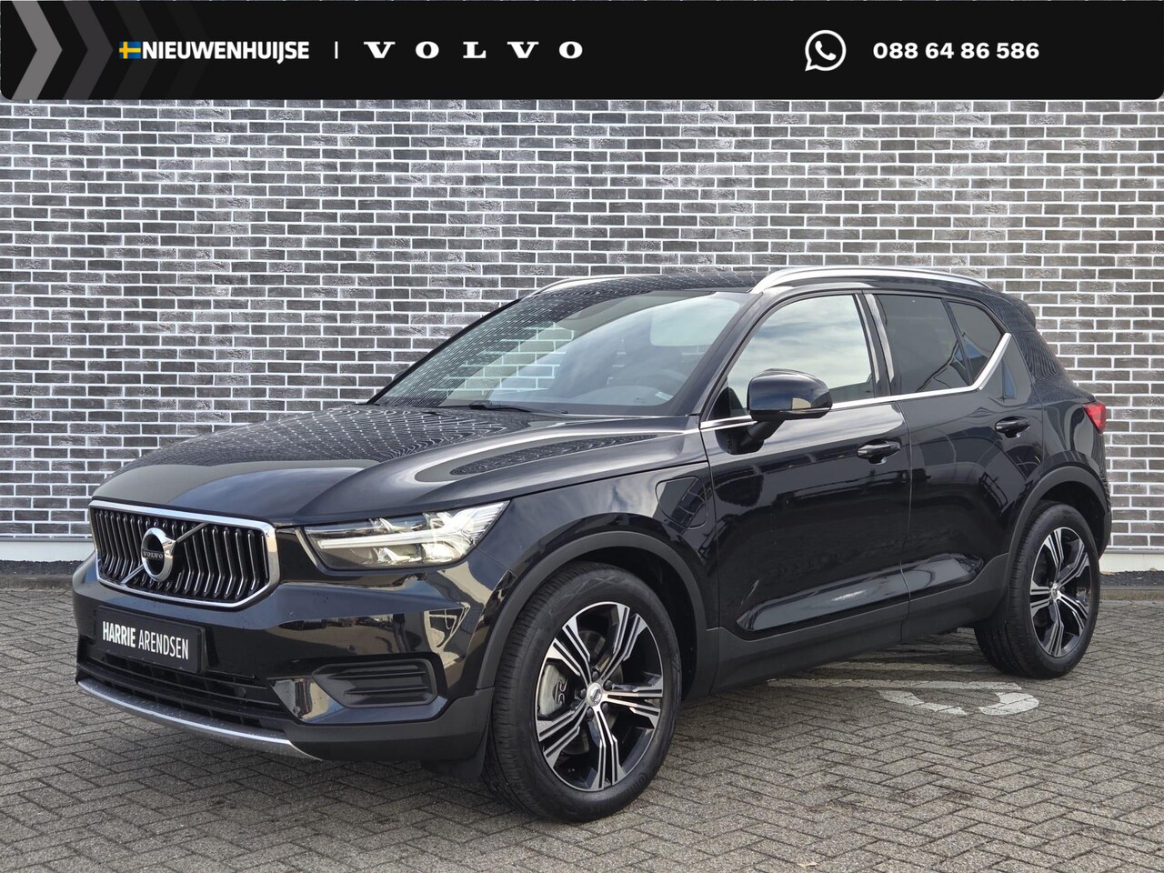 Volvo XC40 - Plug-in Hybrid T4 Inscription | Trekhaak | Adaptieve Cruise Control | Lederen bekleding | - AutoWereld.nl