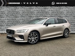 Volvo V60 - T6 Recharge AWD Plus Dark | Panoramadak | Harman & Kardon Audio | Adaptive Cruise control|