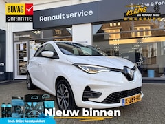 Renault Zoe - R135 Intens 52 kWh Accukoop | inclusief accu | Pack winter | Soh waarde 95% | 50kw DC snel