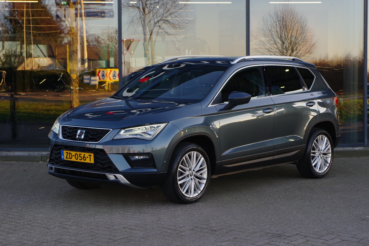 SEAT Ateca - 1.5 TSI Automaat Xcellence Business Intense, Trekhaak, 360 Camera, Carplay, Digitale Cockp - AutoWereld.nl