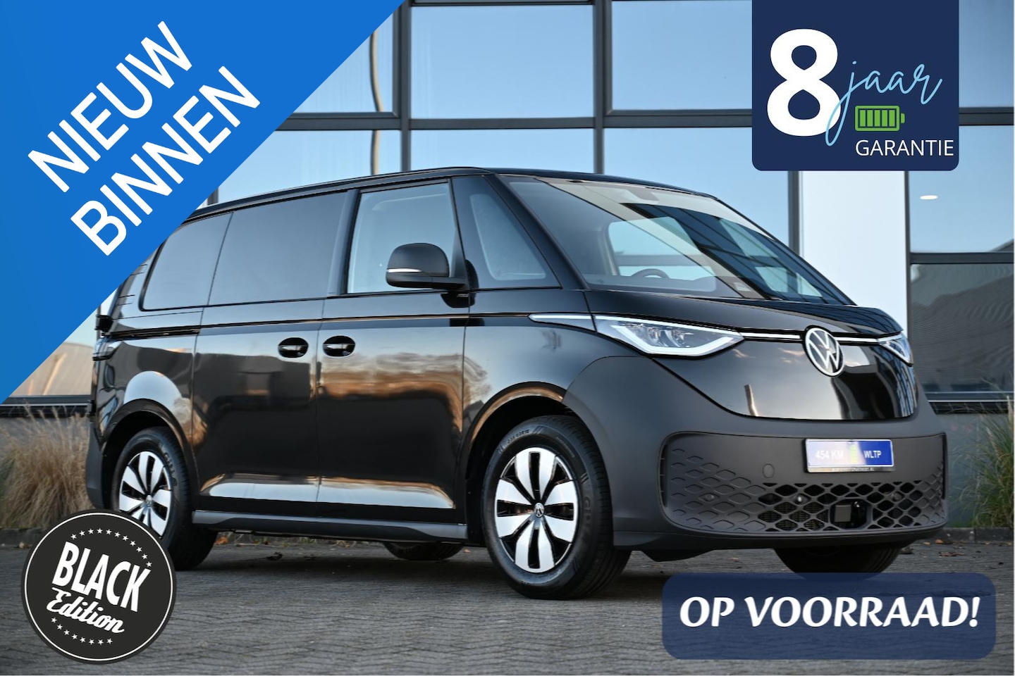 Volkswagen ID. Buzz Cargo - 79 kWh 286 PK | Black Edition | Cam | LED | Cruise | CarPlay | € 475 P.M. - AutoWereld.nl