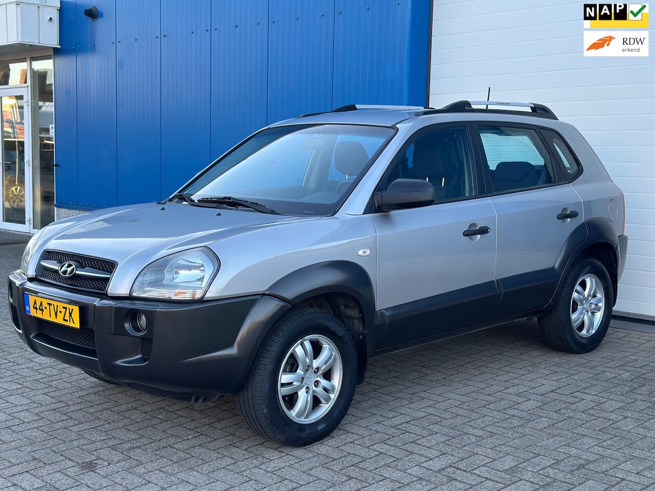 Hyundai Tucson - 2.0i Active TREKHAAK - NWE APK - AIRCO - NETTE STAAT!! - AutoWereld.nl