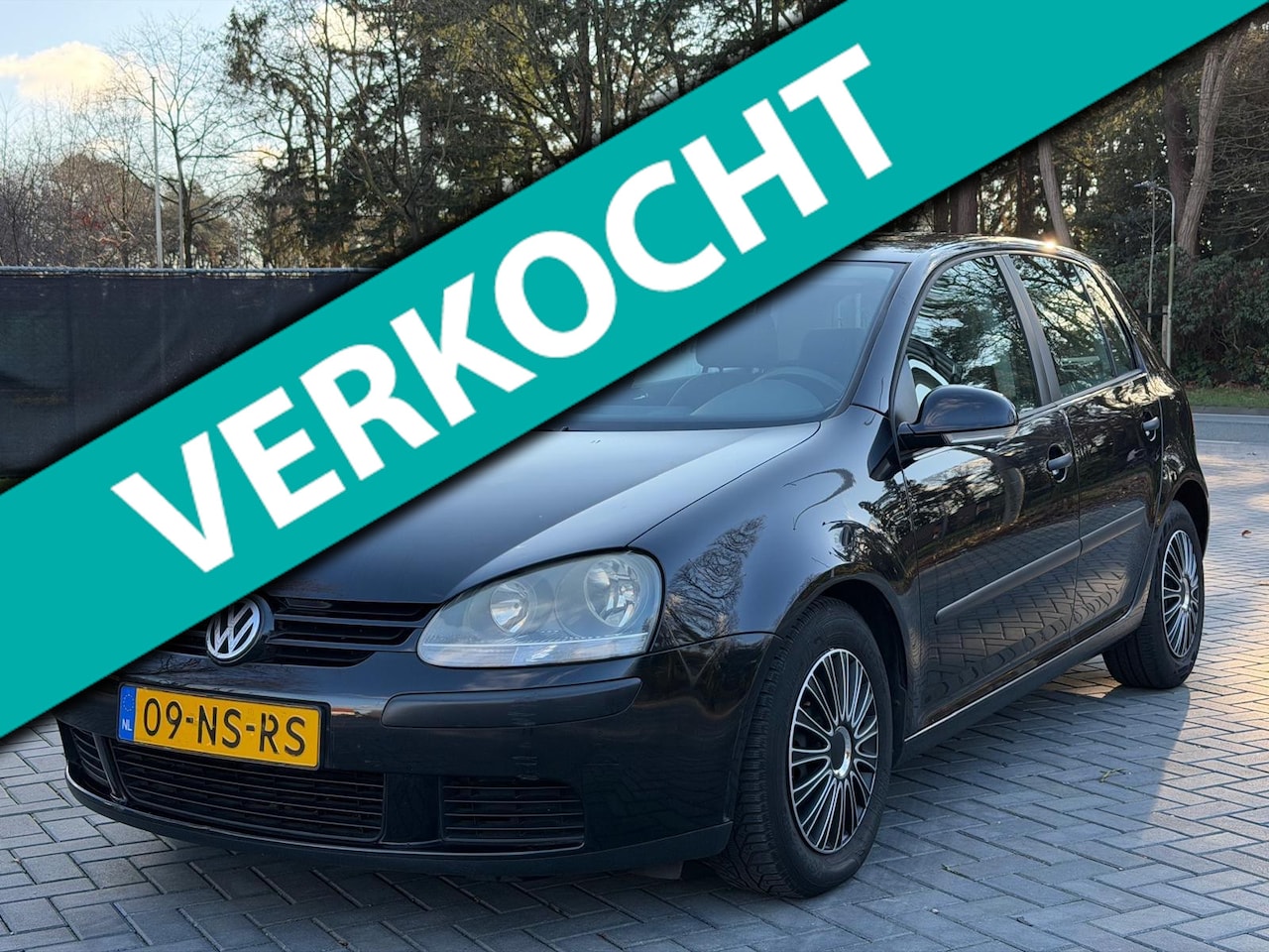 Volkswagen Golf - 1.6 FSI Trendline/Airco/Cruise/Elekt. Raam/NAP - AutoWereld.nl