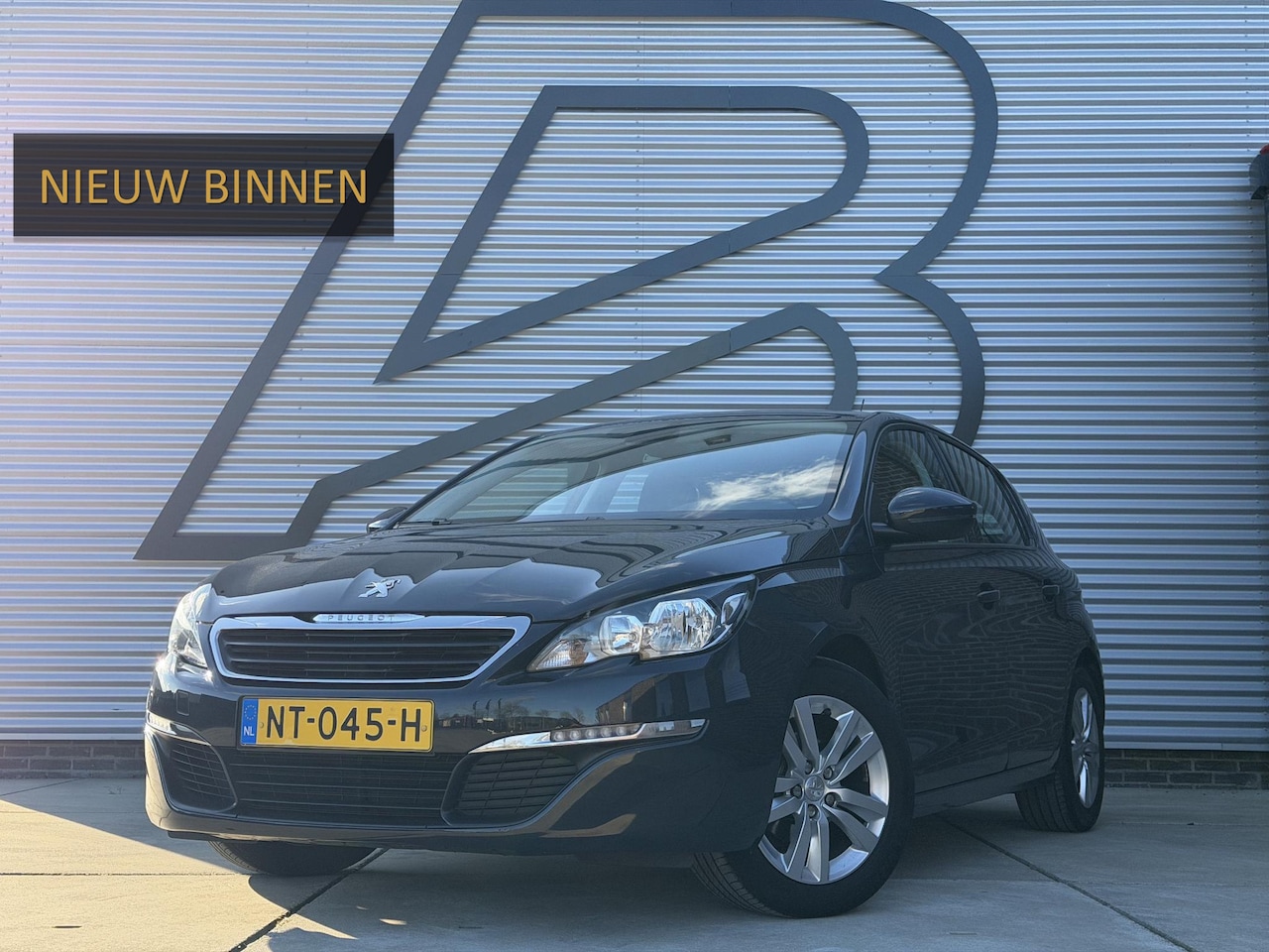 Peugeot 308 - 1.2 PureTech Active 1e Eigenaar,Navi,Clima,Cruise,PDC,Dealer Onderhouden,N.A.P,APK tot 04- - AutoWereld.nl