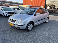 Volkswagen Polo - 1.4 16V 75PK COMFORTLINE