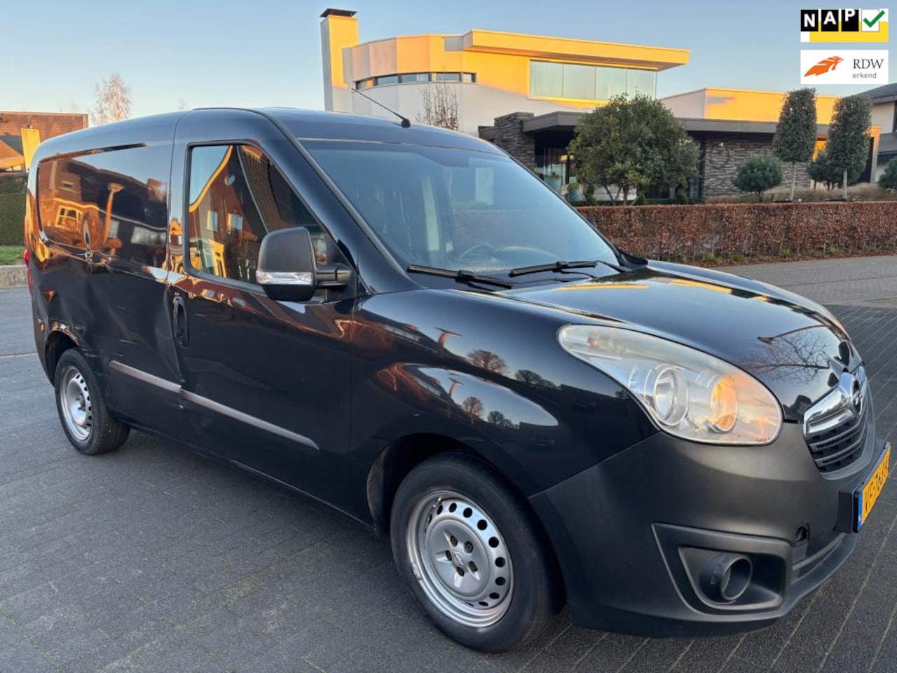 Opel Combo - 1.3 CDTi L1H1 nieuwe a.p.k airco - AutoWereld.nl