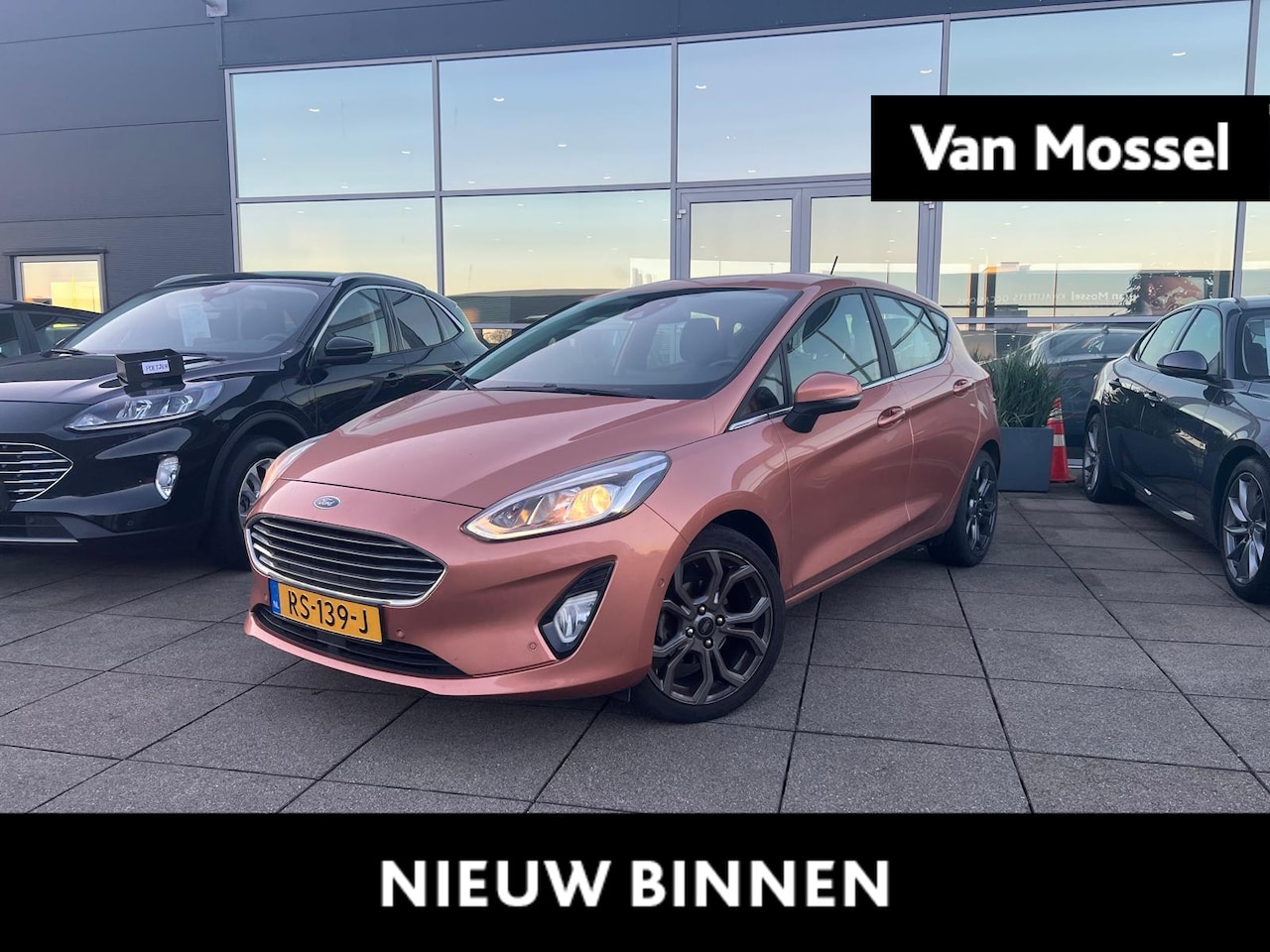Ford Fiesta - 1.0 EcoBoost Titanium | Apple Carplay | Camera | Airco | - AutoWereld.nl