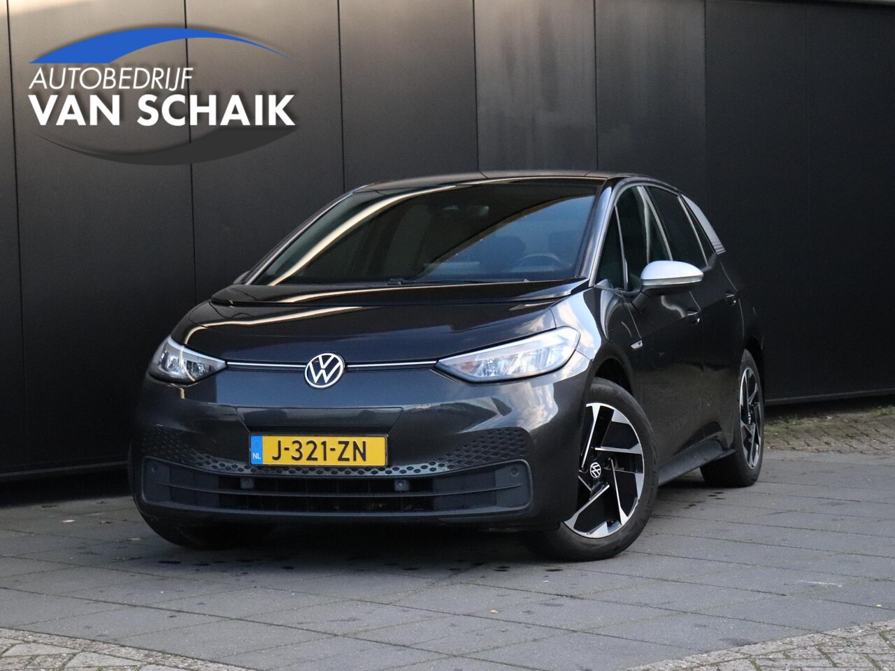 Volkswagen ID.3 - First 58 kWh | PDC | CRUISE | NAVI | APPLE CARPLAY | STOEL/STUURVERW. | - AutoWereld.nl