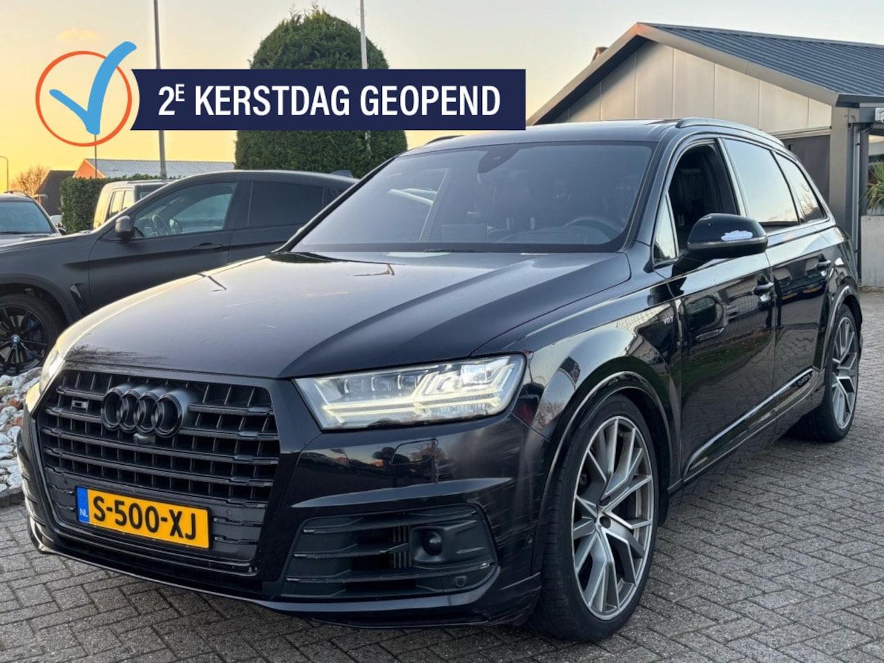 Audi SQ7 - 4.0 TDI V8 7-Persoons Zwart Panoramadak Trekhaak BTW Q7 - AutoWereld.nl