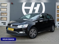 Volkswagen Polo - 1.2 TSI Highline + NAVIGATIE / CRUISE CONTROL / PDC