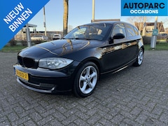 BMW 1-serie - 120i Executive , SPORT INTERIEUR/STOELEN, AIRCO, 170 PK UITVOERING, 6 BAK, GROOT ANDRIOD S