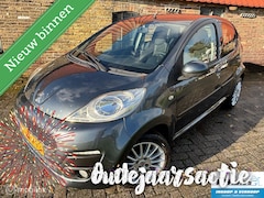 Peugeot 107 - 1.0 Envy Zeer mooi Lage kmstand