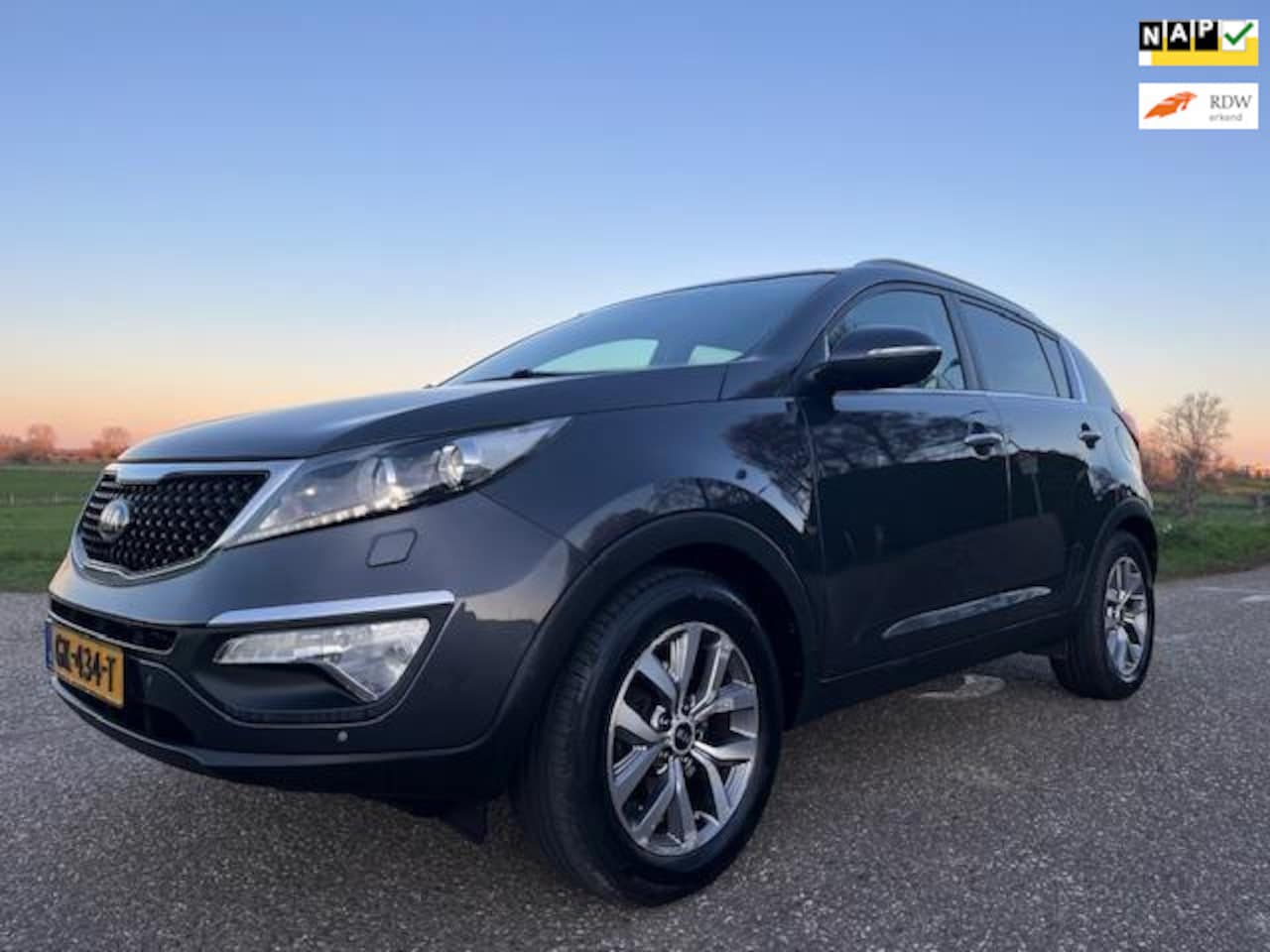 Kia Sportage - 1.6 GDI ExecutiveLine pano/leer/achteruit camera 213505 nap bj 2015 - AutoWereld.nl