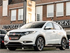 Honda HR-V - 1.5 i-VTEC Executive ORG NL PANO CAMERA STOELVERW