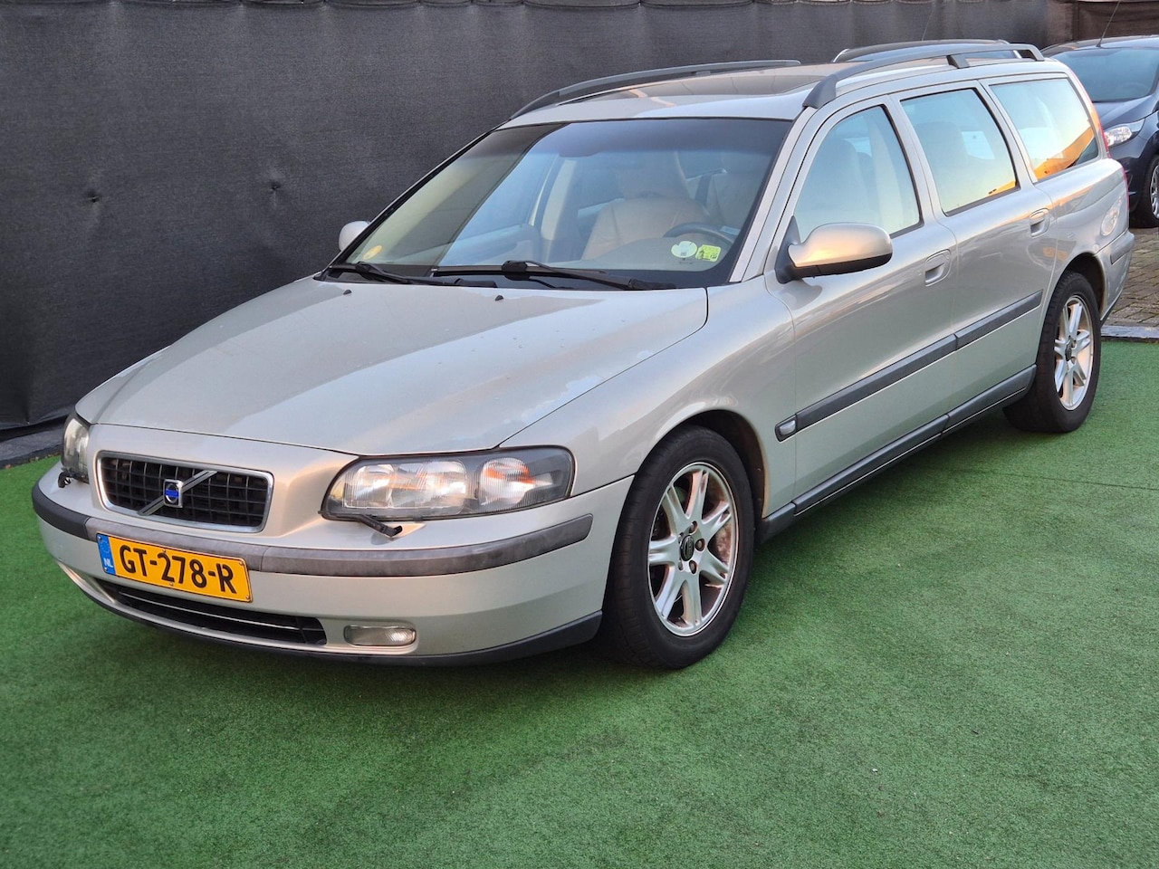 Volvo V70 - 2.4 Comfort Line 2.4 Comfort Line - AutoWereld.nl