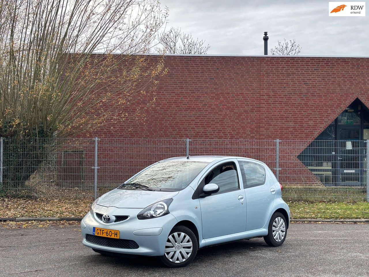 Toyota Aygo - 1.0-12V Access | Nieuwe APK | El. Ramen | 5-drs | Incl. Onderhoudshistorie | Rijdt en scha - AutoWereld.nl