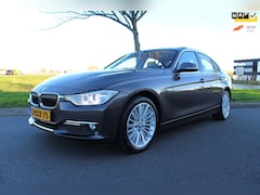 BMW 3-serie - 316i High Executive Climate Control Navigatie, lederen bekleding