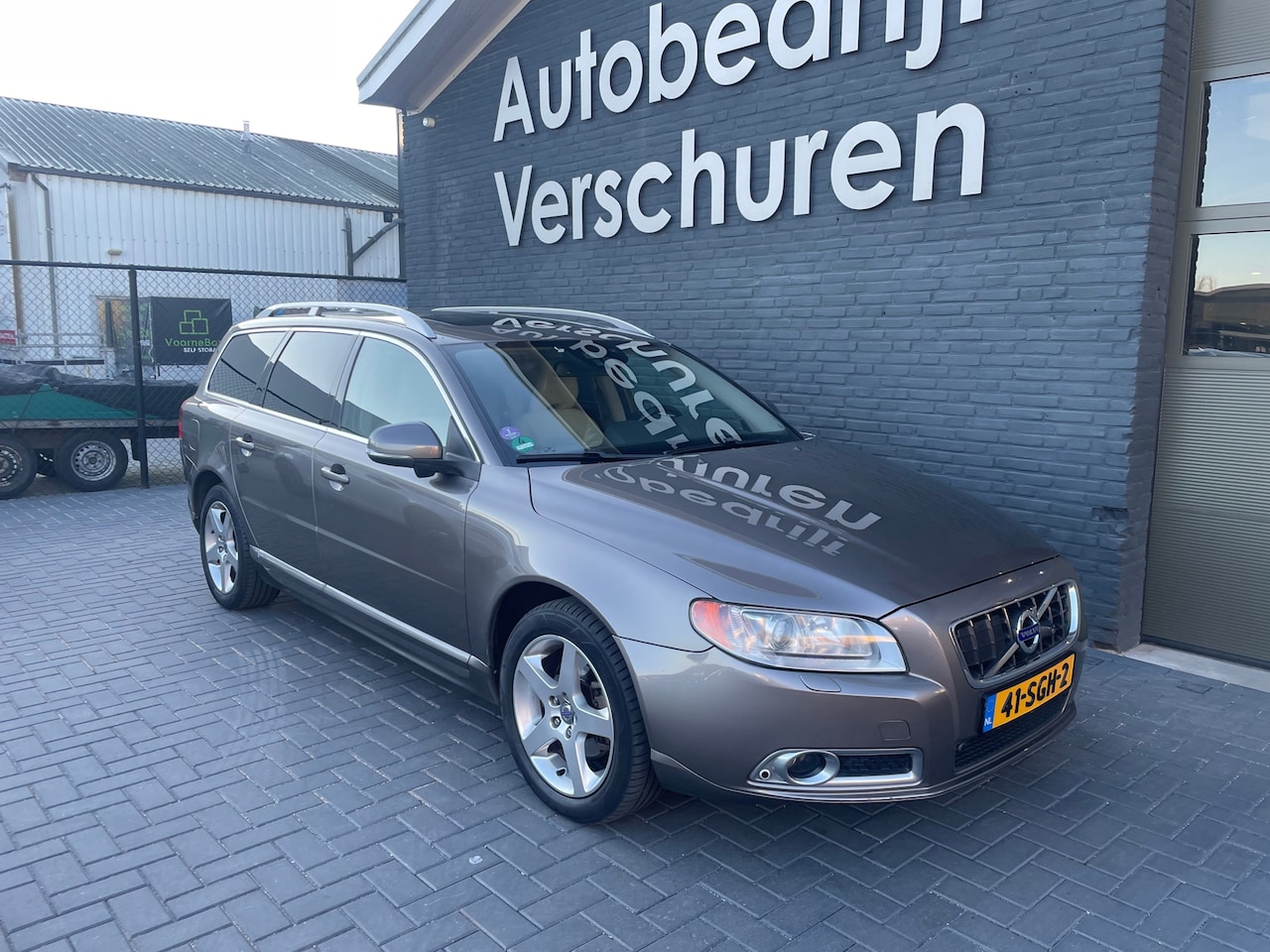 Volvo V70 - 1.6 T4 Limited Edition automaat front camera schuifdak stoelverwarming - AutoWereld.nl