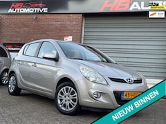 Hyundai i20 - 1.2i Dynamic NIEUWE KOPPELING/NAP/AIRCO/EL RAMEN