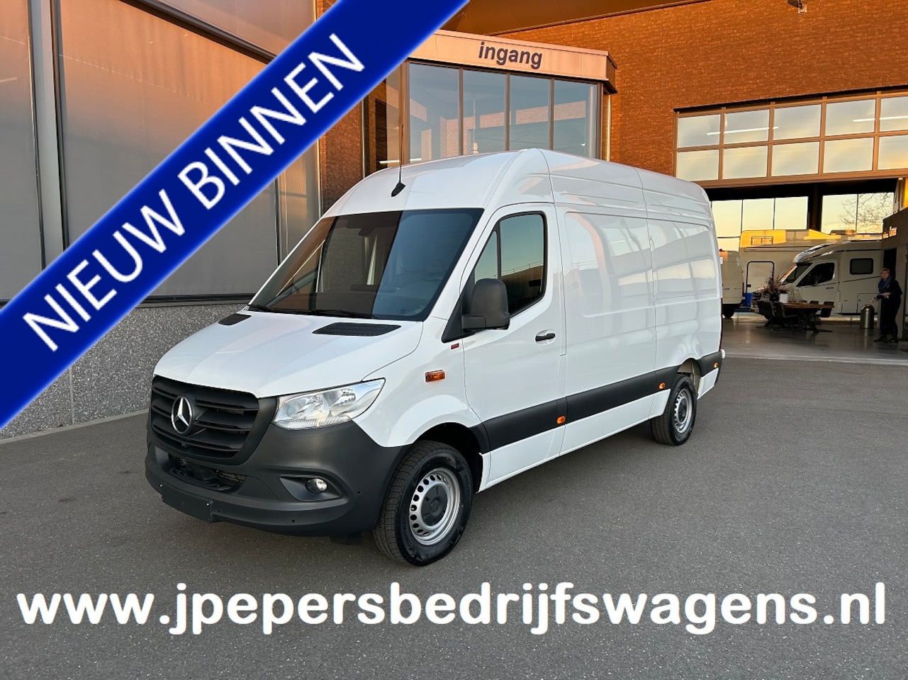 Mercedes-Benz Sprinter - 317 CDI L2 H2 MBUX / 360 Camera / Navigatie / Cruise control / Airco / 270 Graden achterde - AutoWereld.nl