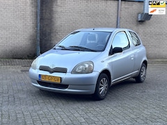Toyota Yaris - 1.3-16V VVT-i Luna | Nu €999,