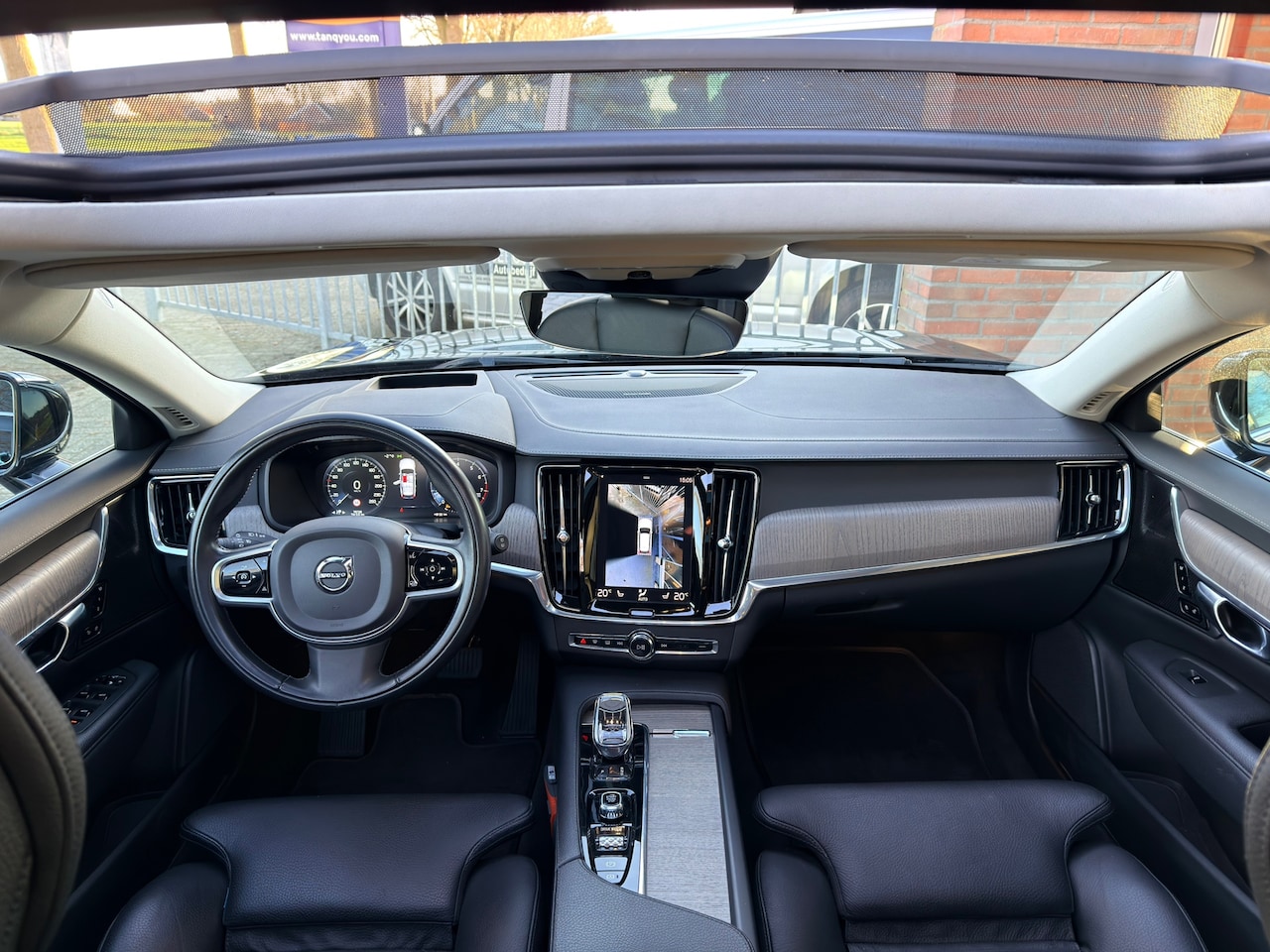 Volvo V90 - 2.0 B4 Inscription Pano Trekhaak Hud Memory Seat H&K Full optie!!! - AutoWereld.nl
