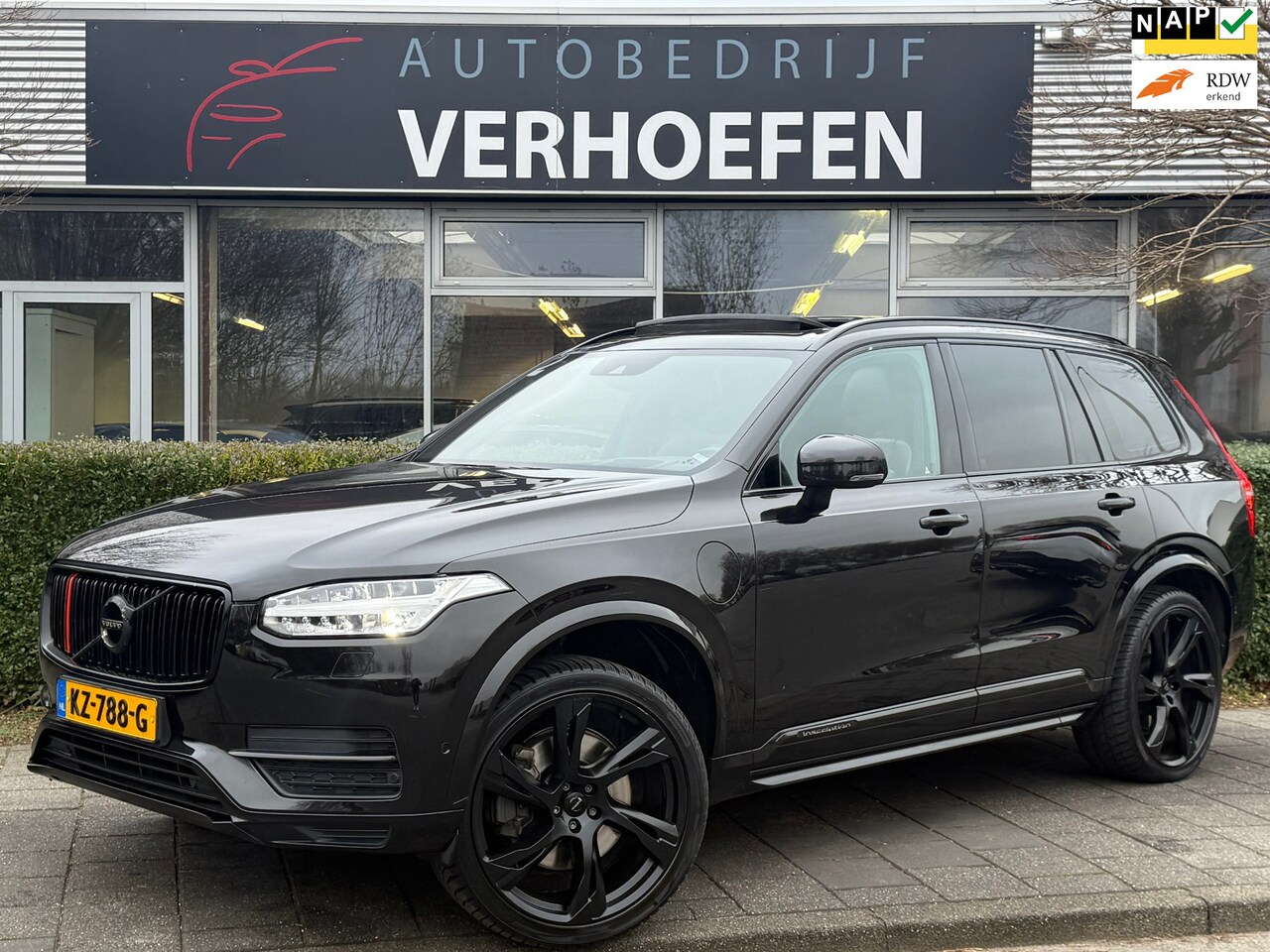 Volvo XC90 - 2.0 T8 Twin Engine AWD Inscription - PANORAMADAK - STOEL VERW / VERKOEL - STUUR VERW - PAR - AutoWereld.nl