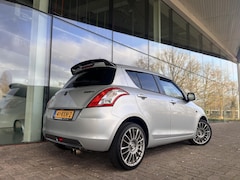 Suzuki Swift - 1.2 Sport-line SPARCO-STOELVERWARMING-AIRCO
