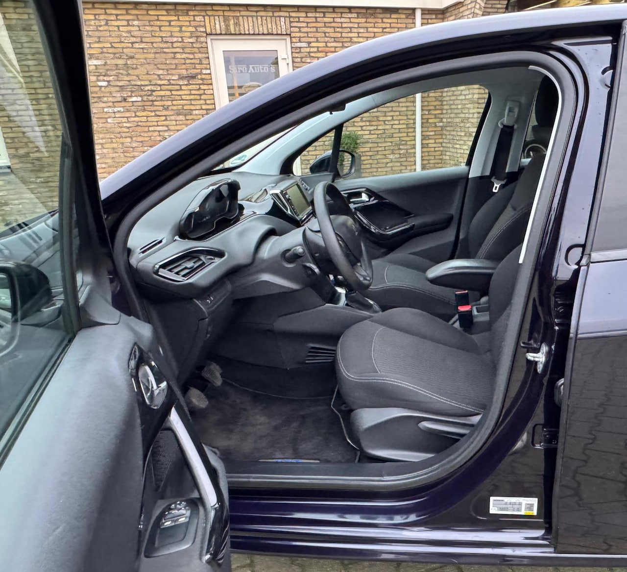 Peugeot 208 - 1.2 PureTech Blue Lion Bj 2017 super nette auto - AutoWereld.nl