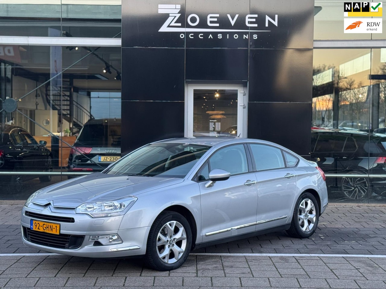 Citroën C5 - 2.0-16V Ligne Business 2.0 16V Ligne Business - AutoWereld.nl