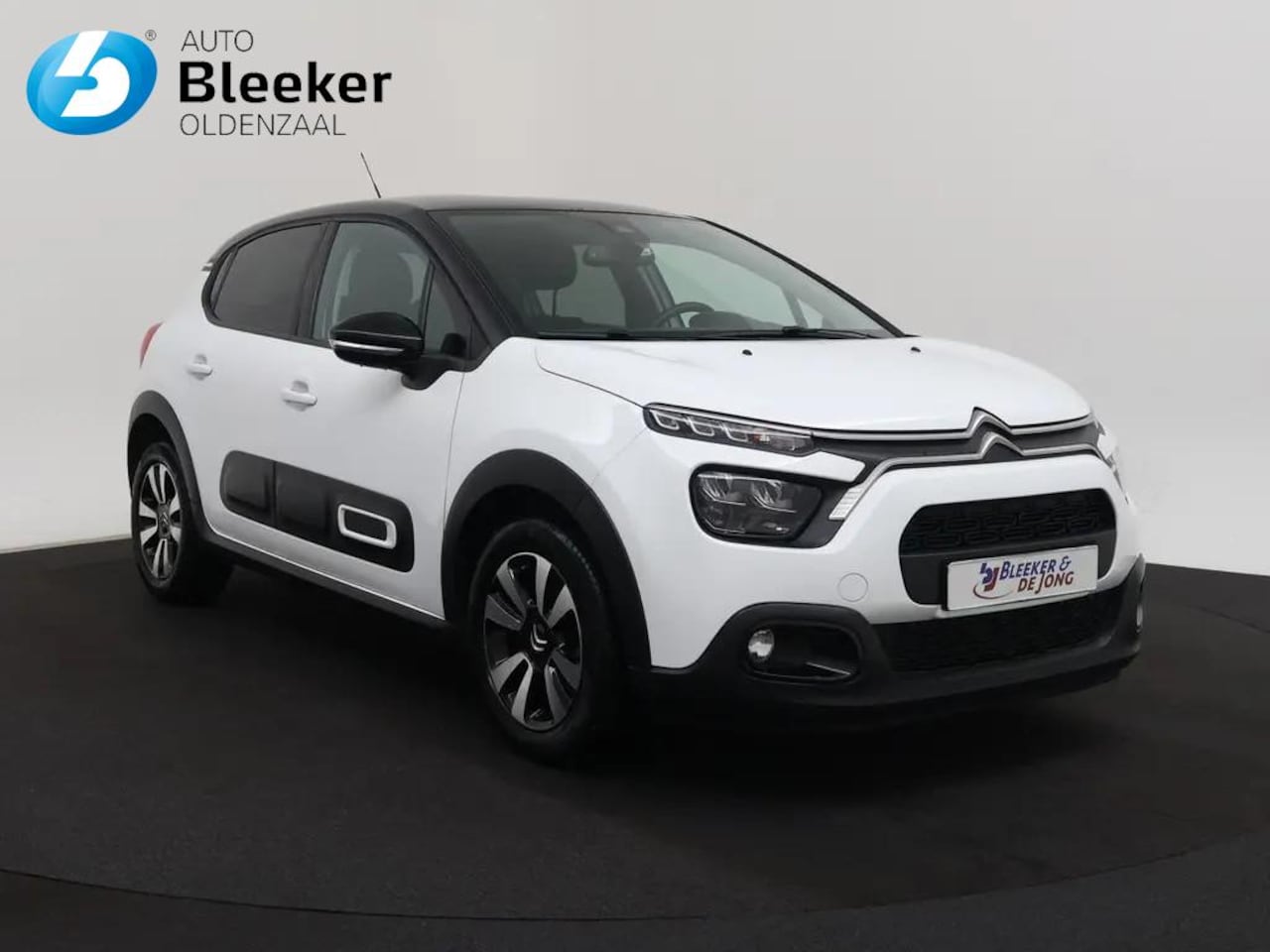 Citroën C3 - 1.2 83 pk PT Shine Airco Cruise Tel Stoel verwarmd - AutoWereld.nl